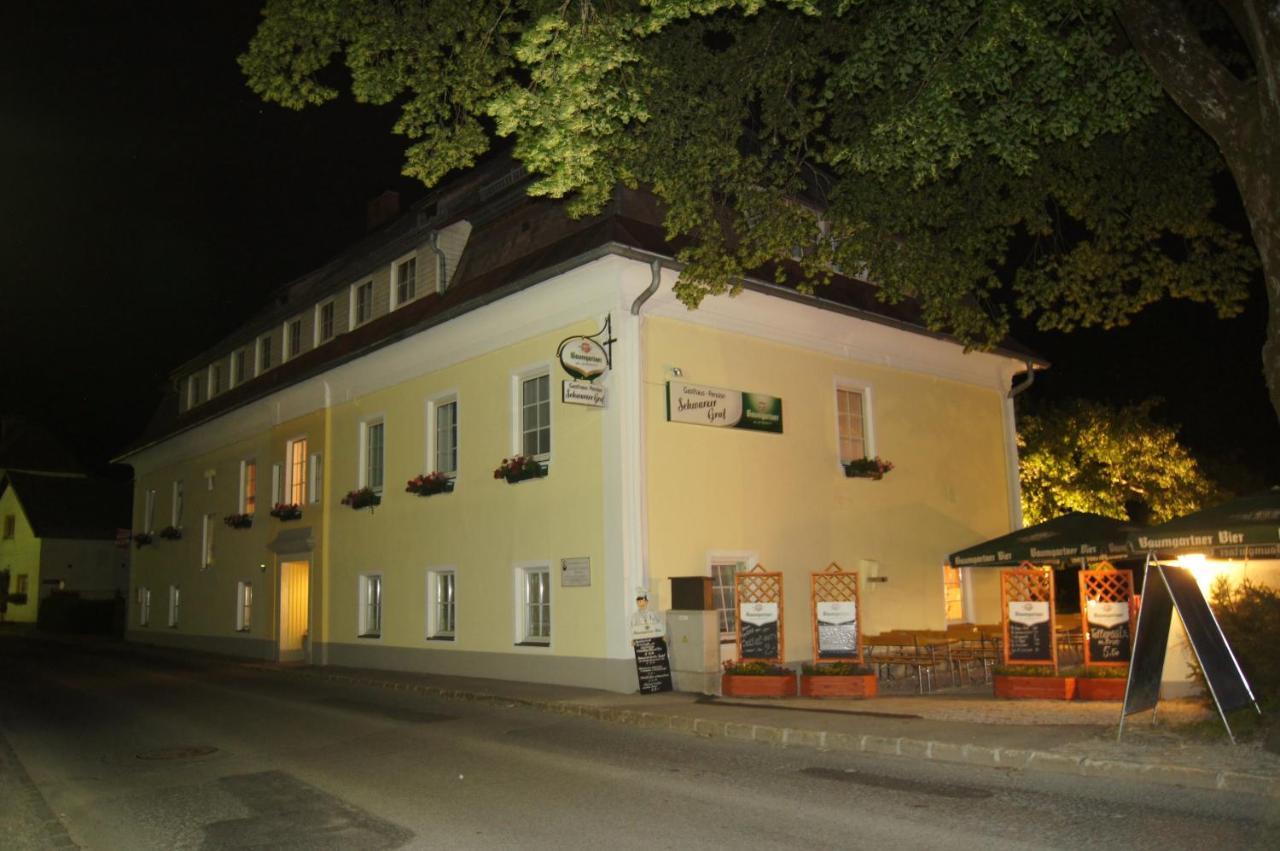 Gasthaus-Pension Schwarzer Graf Windischgarsten Dış mekan fotoğraf